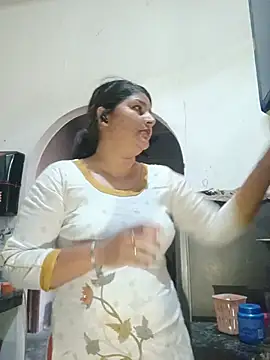 Riyashrma001 online show from May 2026 03:47:01 AM