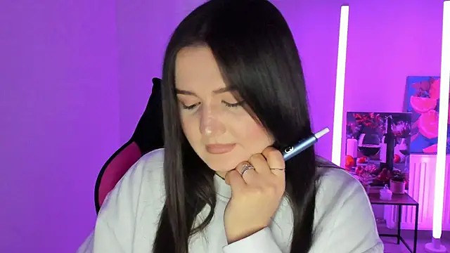 SourCherry   online show from April 2026 12:10:01 PM