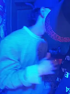 Snapshot of Cuteathleticboys chatting on April 2026 03:40:02 AM Cuteathleticboys online show from April 2026 03:40:02 AM