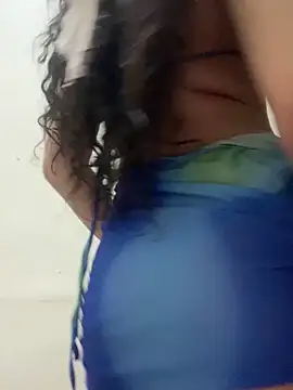 Snapshot of Saricol_sexy1_squirt chatting on June 2026 07:01:02 PM Saricol sexy1 squirt online show from June 2026 07:01:02 PM