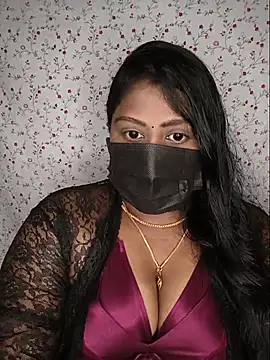 Romantic Woman online show from June 2026 06:17:01 PM