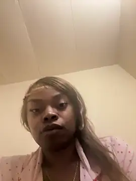 MimiMocha online show from April 2026 05:01:02 AM