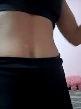 Snapshot of MANSI_HORNI86 chatting on April 2026 10:09:02 AM MANSI HORNI86 online show from April 2026 10:09:02 AM