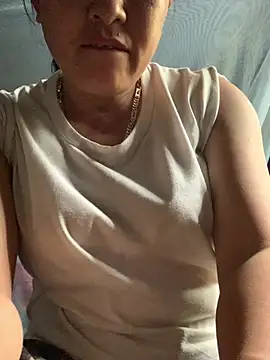 Snapshot of candy-beo chatting on April 2026 05:35:01 AM candy-beo online show from April 2026 05:35:01 AM