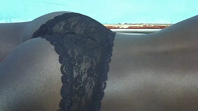 Snapshot of ebonqueen chatting on July 2026 04:24:01 PM ebonqueen online show from July 2026 04:24:01 PM