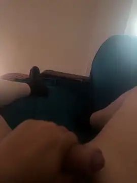 davi1477 online show from April 2026 07:56:01 AM