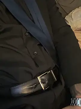 FernandoFloripa11 online show from April 2026 01:42:02 PM