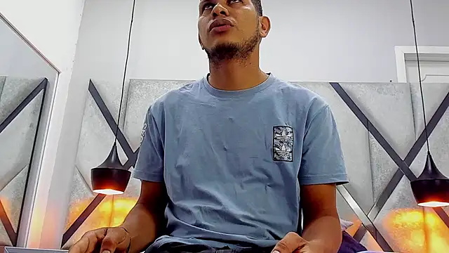 NohaBrooks online show from April 2026 12:44:02 PM