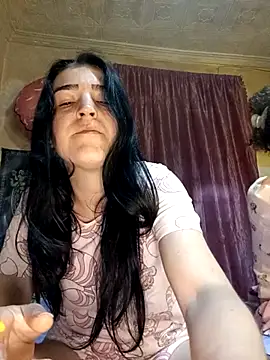 fogosabella225 online show from April 2026 06:19:02 PM