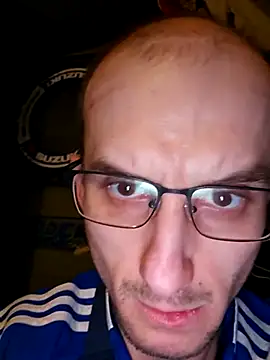 UpbeatXiphias online show from April 2026 04:22:01 PM