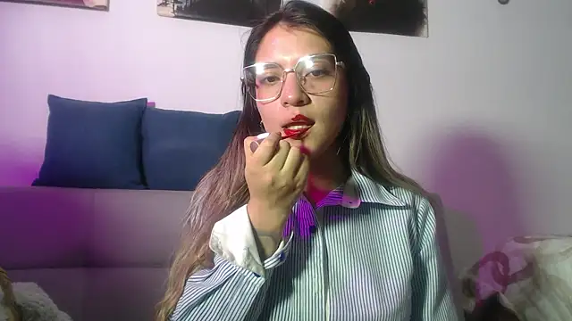 Snapshot of hannajonnes1 chatting on April 2026 11:38:01 PM hannajonnes1 online show from April 2026 11:38:01 PM