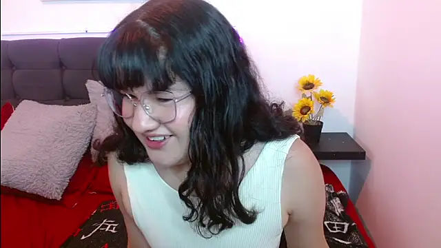 Snapshot of Ari_andX chatting on April 2026 08:14:01 PM Ari andX online show from April 2026 08:14:01 PM