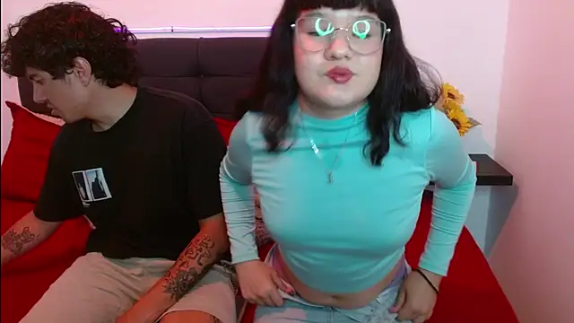 Snapshot of Ari_andX chatting on April 2026 07:09:02 PM Ari andX online show from April 2026 07:09:02 PM