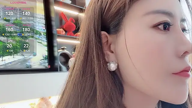 Snapshot of tingting-youu chatting on April 2026 03:02:01 AM tingting-youu online show from April 2026 03:02:01 AM