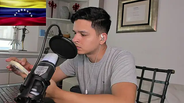 matrix1998 online show from April 2026 10:00:02 PM