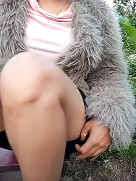 Snapshot of minachao121 chatting on April 2026 11:10:02 PM minachao121 online show from April 2026 11:10:02 PM