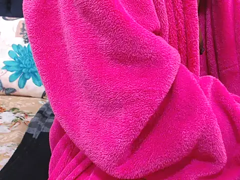 ChocolateClitt online show from April 2026 12:38:02 PM