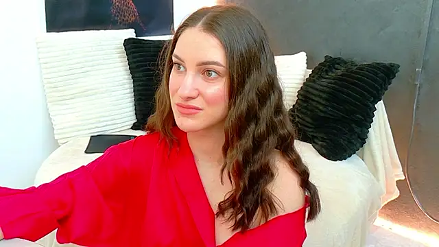 Amira a online show from June 2026 04:22:01 AM