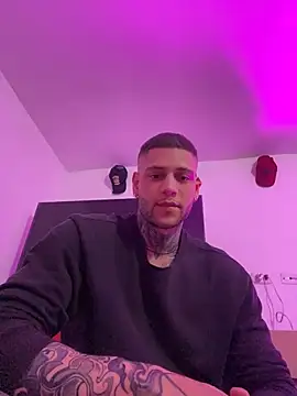dream party 4U online show from May 2026 04:28:02 AM