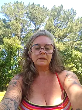 Blondejenn online show from May 2026 04:47:02 PM