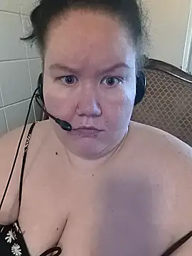 Snapshot of hisalphaqueen27 chatting on April 2026 10:07:02 PM hisalphaqueen27 online show from April 2026 10:07:02 PM