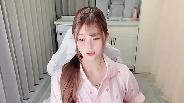 xiaoyugan cute online show from June 2026 03:27:01 PM