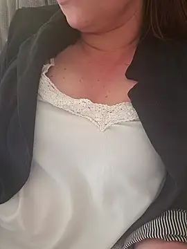 Snapshot of openstes14 chatting on April 2026 12:53:02 PM openstes14 online show from April 2026 12:53:02 PM