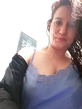 Maggie38 online show from April 2026 01:14:01 PM