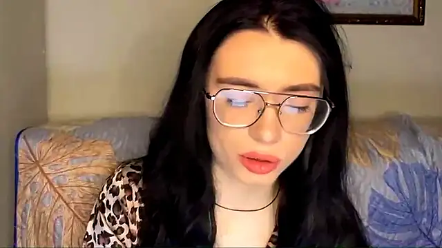 RenataBrought online show from April 2026 06:26:01 PM