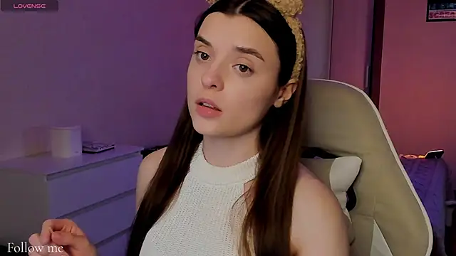 H4naFit online show from April 2026 02:23:01 PM