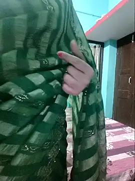 Snapshot of Sexy_poorva chatting on April 2026 08:21:02 AM Sexy poorva online show from April 2026 08:21:02 AM