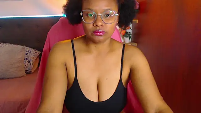 Snapshot of jessika_pearl chatting on April 2026 01:49:02 PM jessika pearl online show from April 2026 01:49:02 PM