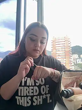 Snapshot of ziara_white chatting on April 2026 07:47:02 PM ziara white online show from April 2026 07:47:02 PM