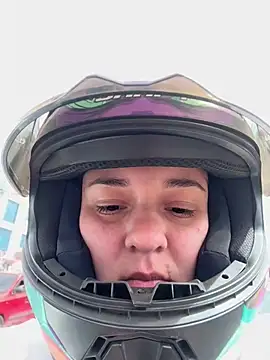 Snapshot of ziara_white chatting on April 2026 07:18:02 PM ziara white online show from April 2026 07:18:02 PM