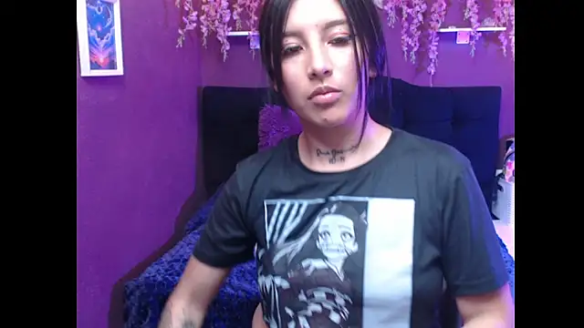 lilysmile online show from April 2026 01:27:02 PM