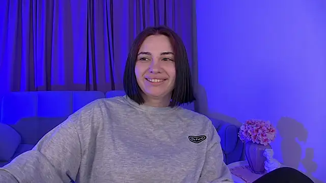 Snapshot of AdrianaToress chatting on June 2026 07:16:02 PM AdrianaToress online show from June 2026 07:16:02 PM