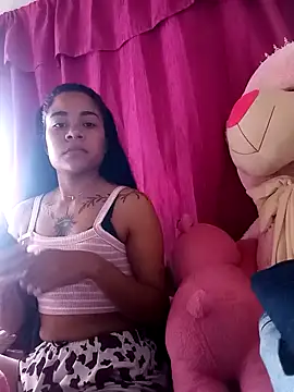 Zeyra hot online show from April 2026 05:57:01 PM