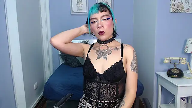 Snapshot of velveth_noir chatting on April 2026 01:27:01 PM velveth noir online show from April 2026 01:27:01 PM