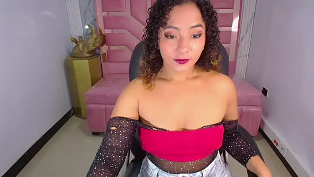 Snapshot of Brittany_ch chatting on April 2026 07:52:02 PM Brittany ch online show from April 2026 07:52:02 PM