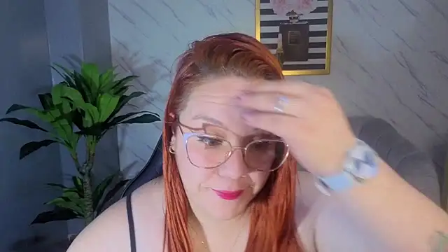 Snapshot of tezzaniut_t chatting on April 2026 07:41:01 PM tezzaniut t online show from April 2026 07:41:01 PM