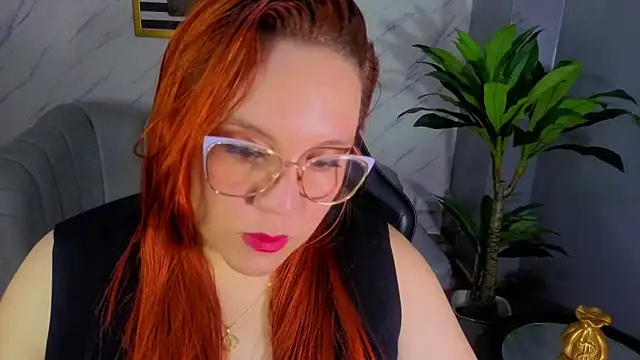 Snapshot of tezzaniut_t chatting on April 2026 07:58:02 PM tezzaniut t online show from April 2026 07:58:02 PM