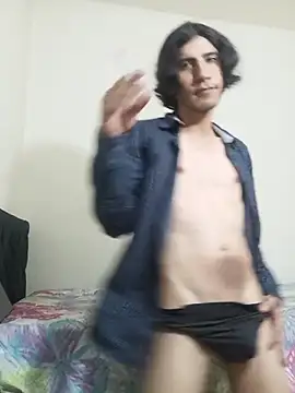 Snapshot of Alex_rose777 chatting on April 2026 09:08:02 PM Alex rose777 online show from April 2026 09:08:02 PM