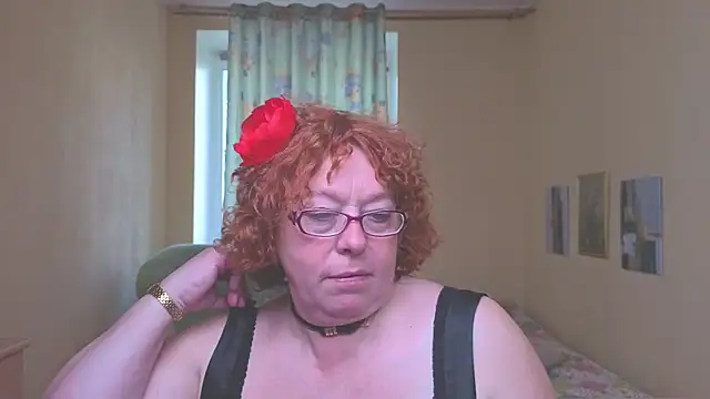 Snapshot of Fara_Flutte chatting on May 2026 05:14:02 AM Fara Flutte online show from May 2026 05:14:02 AM