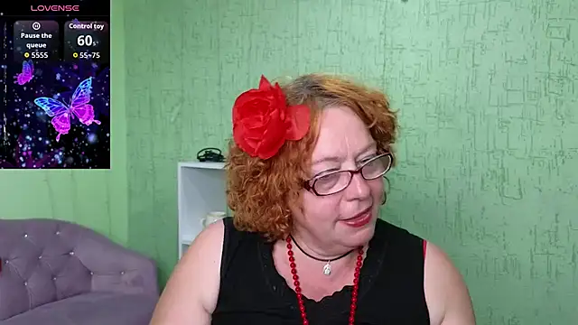 Snapshot of Fara_Flutte chatting on July 2026 11:47:02 AM Fara Flutte online show from July 2026 11:47:02 AM