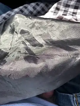 Snapshot of nerofu84 chatting on April 2026 09:04:01 PM nerofu84 online show from April 2026 09:04:01 PM