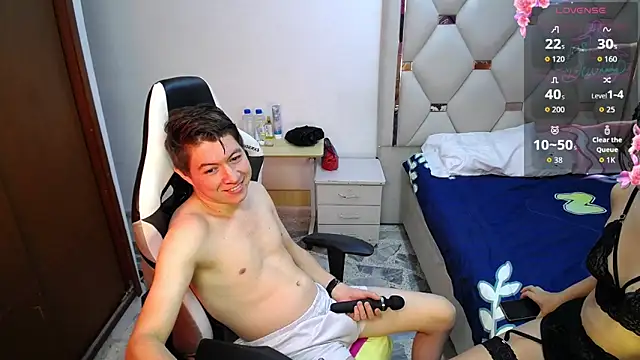 Snapshot of Zoe_and_jackk_ chatting on April 2026 08:26:01 PM Zoe and jackk online show from April 2026 08:26:01 PM