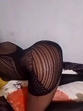 Snapshot of ladyD001 chatting on April 2026 01:39:01 AM ladyD001 online show from April 2026 01:39:01 AM