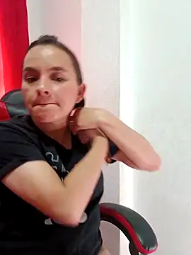 kasandra 85 online show from April 2026 01:16:02 PM