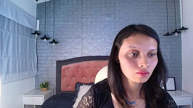 ahmy  online show from April 2026 03:18:01 AM