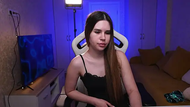 Snapshot of Justana chatting on April 2026 02:12:02 AM Justana online show from April 2026 02:12:02 AM